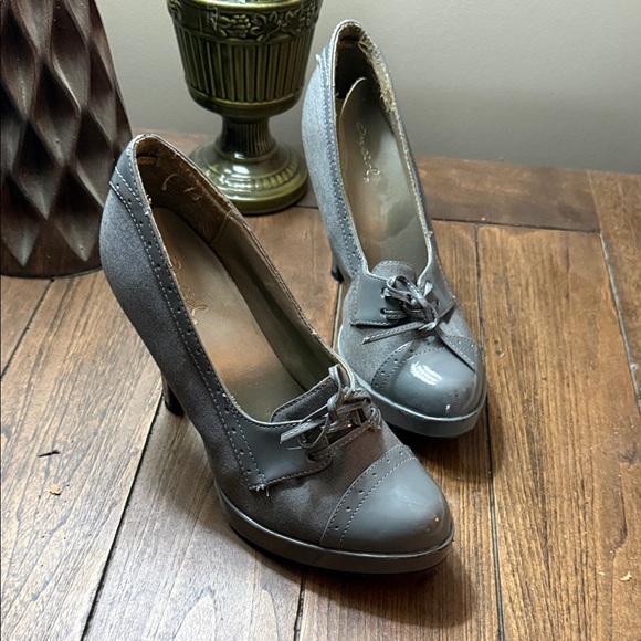 Qupid Gray Lace-Up Women's Heels - Picture 1 of 4